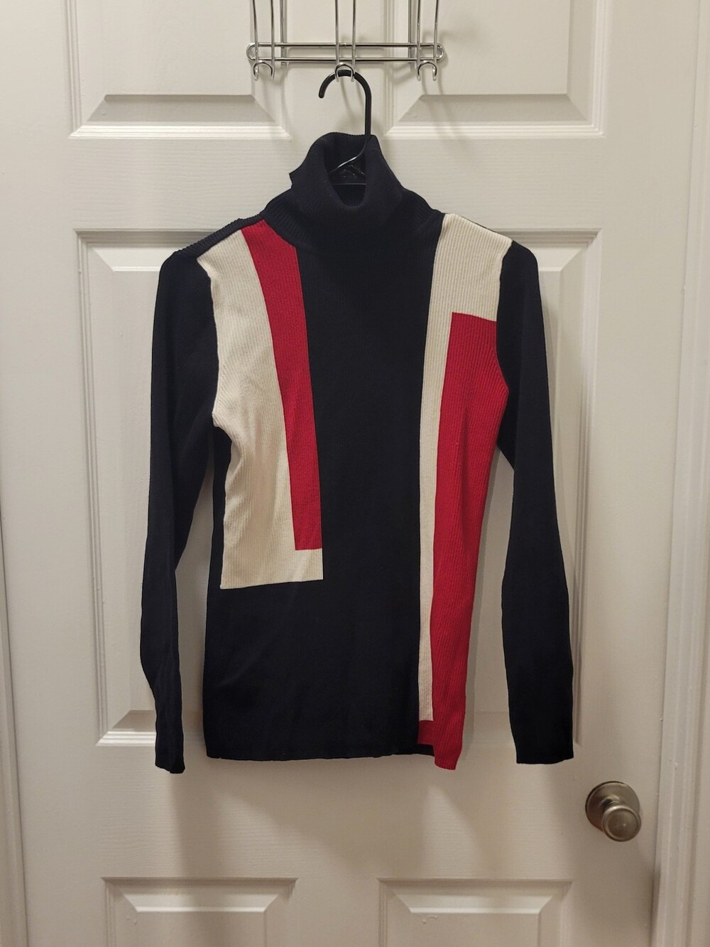 Colorblock Turtleneck - Picture 2 of 4